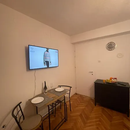 Stan Na Dan Apartman Vuk